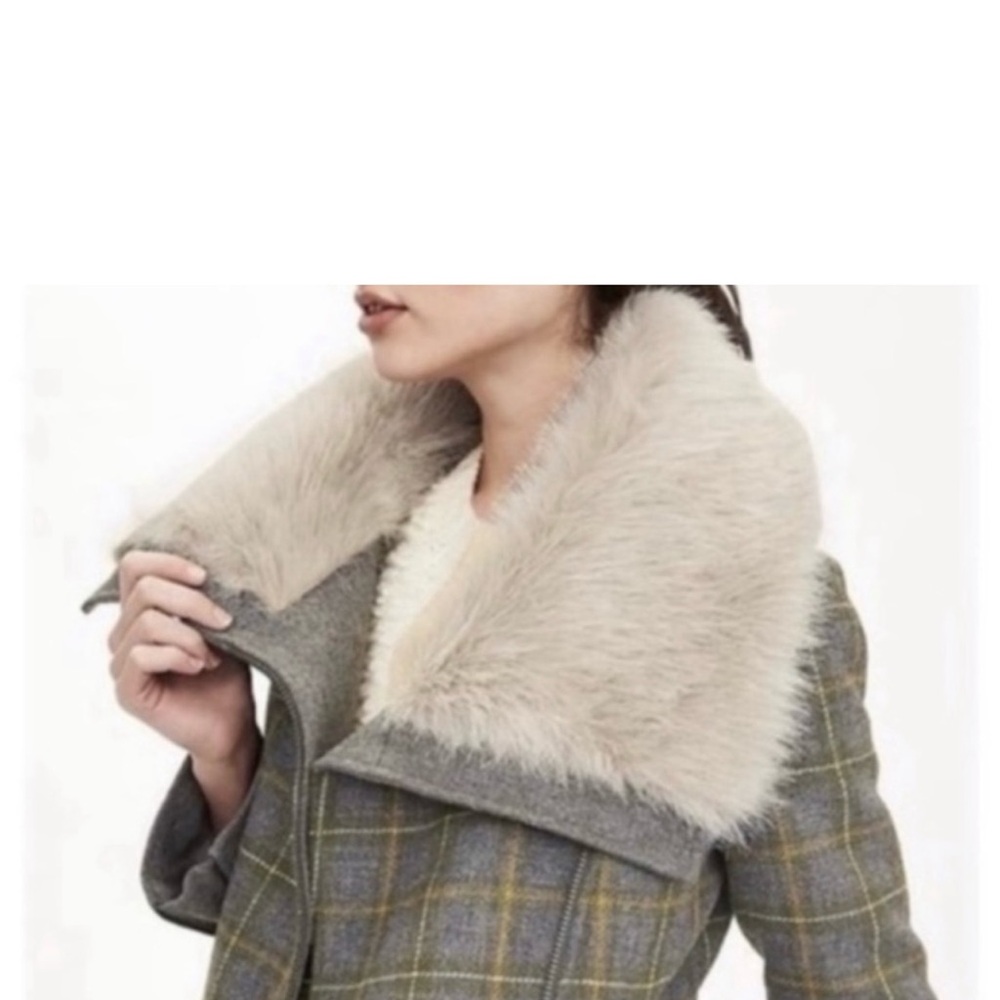 Banana Republic Gray Plaid Bomber Jacket with Faux Fur Collar